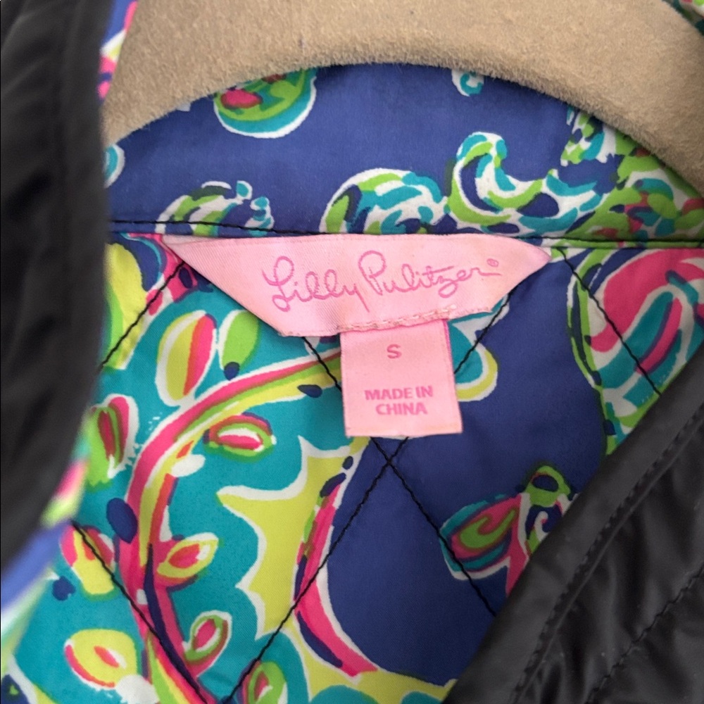 Lilly Pulitzer Quilted Black Vest - Picture 2 of 6